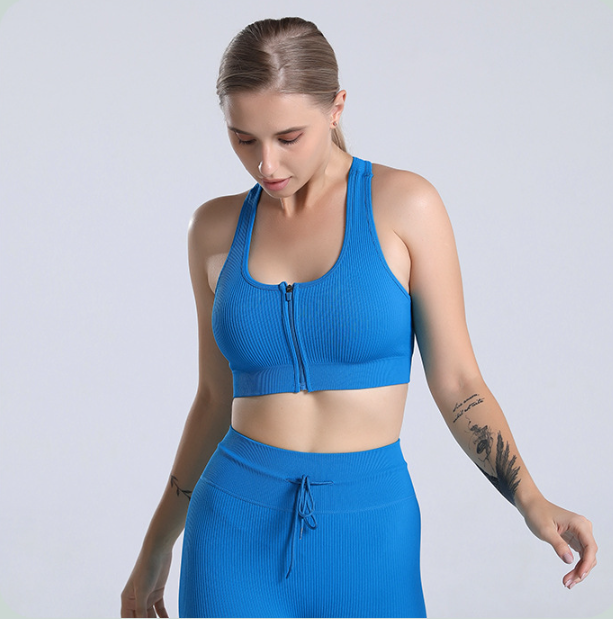 Set completo di reggiseno sportivo con leggings a vita alta