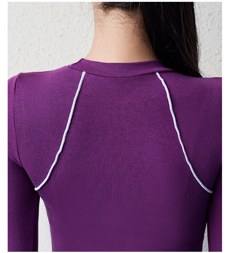 Top sportivo slim a maniche lunghe