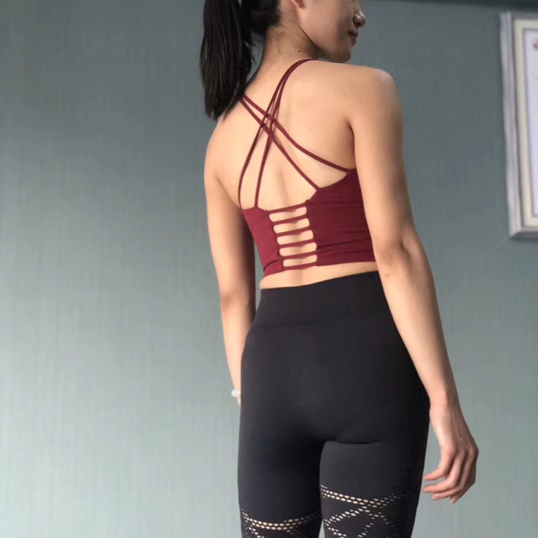 Reggiseno sportivo con design a croce